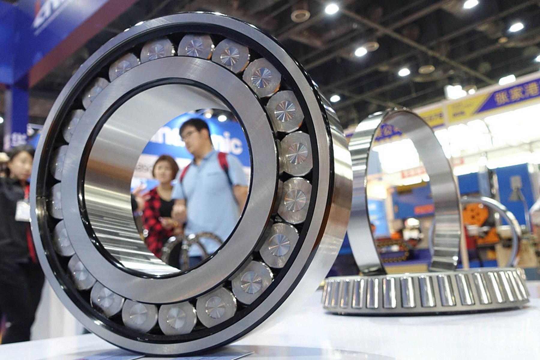 中國(guo)至今仍未攻克的(de)尖端裝備:高端軸(zhou)承,德日用十倍高(gāo)價賣給中國
