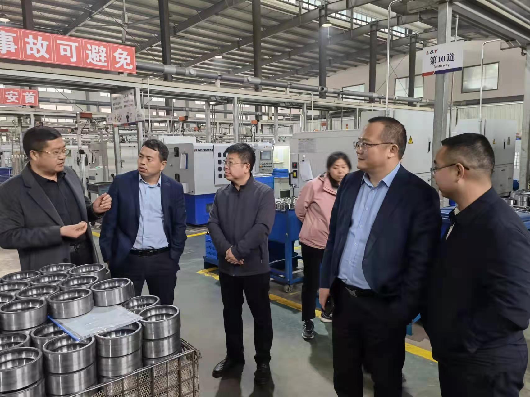 洛軸(zhóu)所-臨清軸(zhou)承企業技(ji)術需求對(dui)接交流會(hui)召開