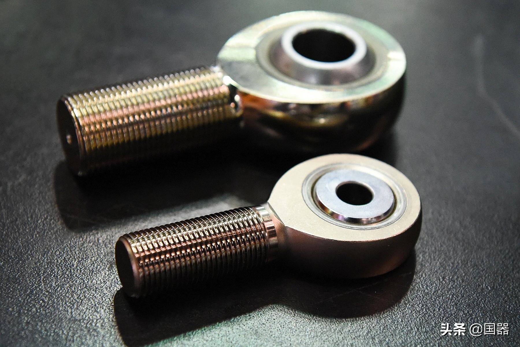 西方長(zhǎng)期扼住中(zhong)國關節軸(zhóu)承,中企如(rú)何突破圍(wei)堵,并反向(xiang)出口到美(mei)國