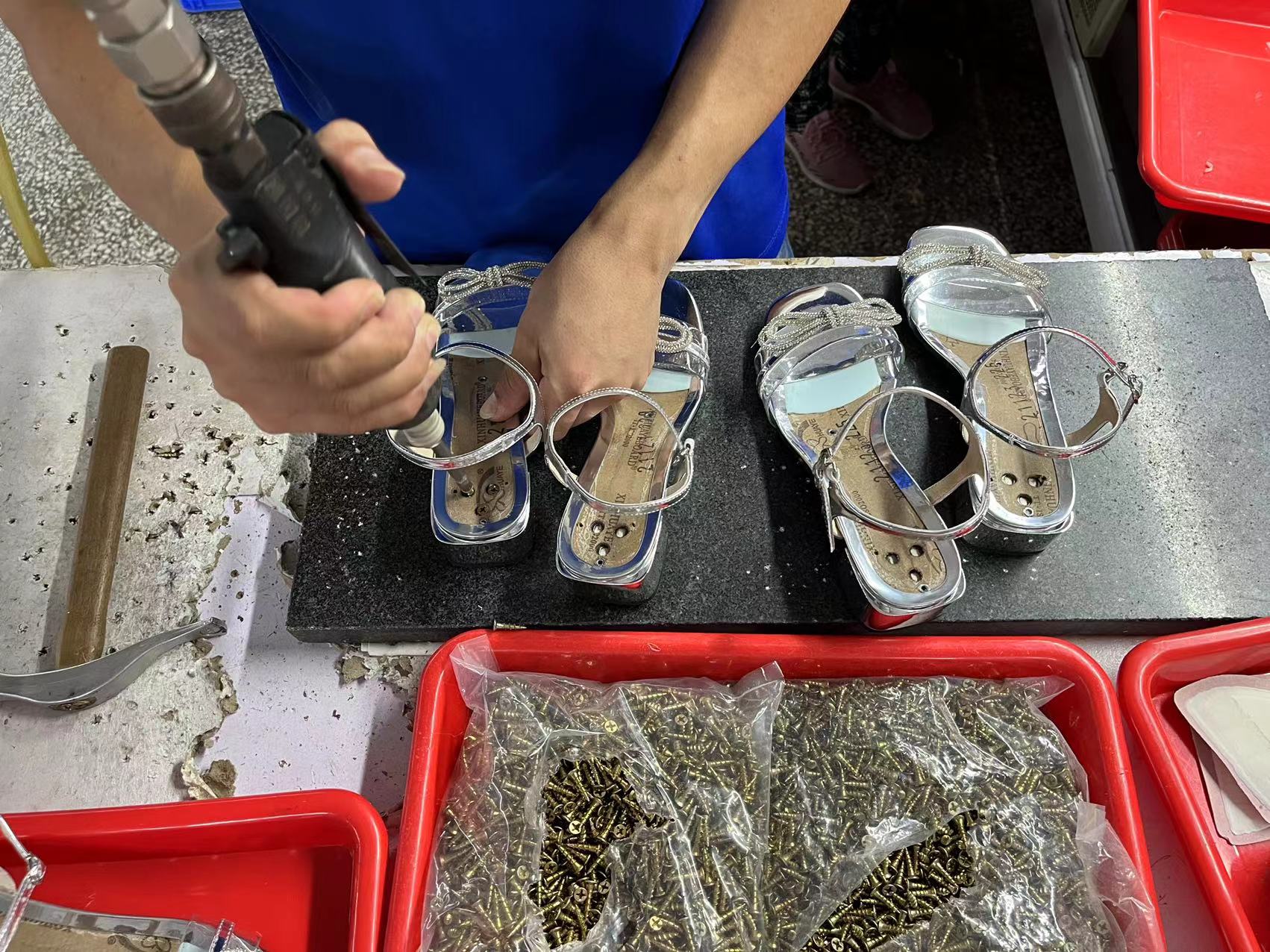 制(zhì)造業巡訪(fang)|從東莞到(dào)東南亞,一(yī)位代工者(zhě)的三國開(kāi)廠曆程